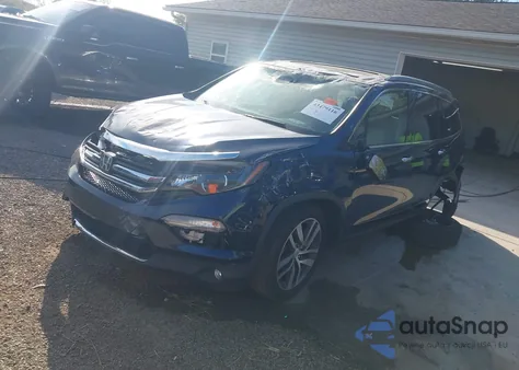 2017 Honda Pilot Touring z USA, uszkodzony, nr VIN 5FNYF6H93HB066398